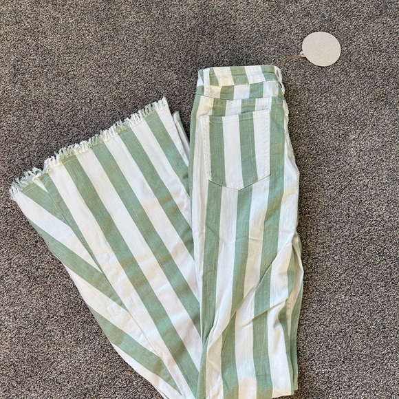 Striped Flare Pants - Picture 3 of 3